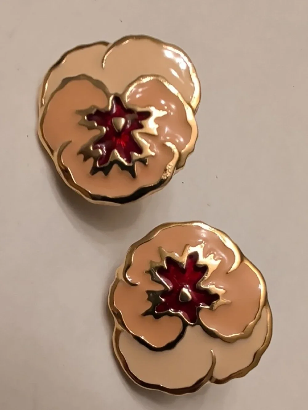 N/A elegant enamel